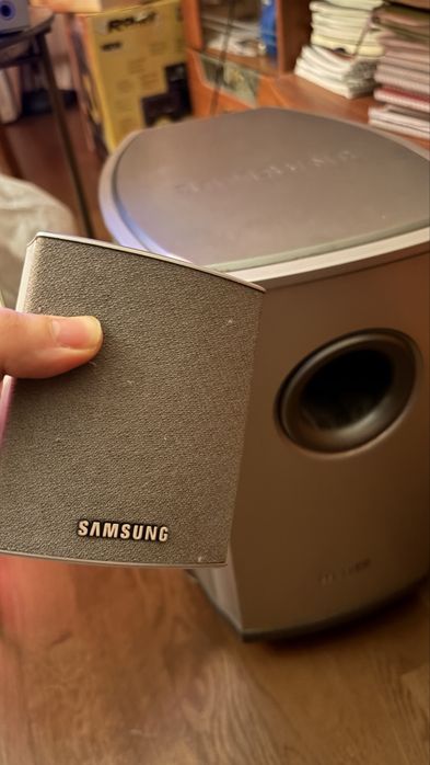 Samsung HT-DB300 (Звук 5.1 з сабвуфером, DVD, оптика)