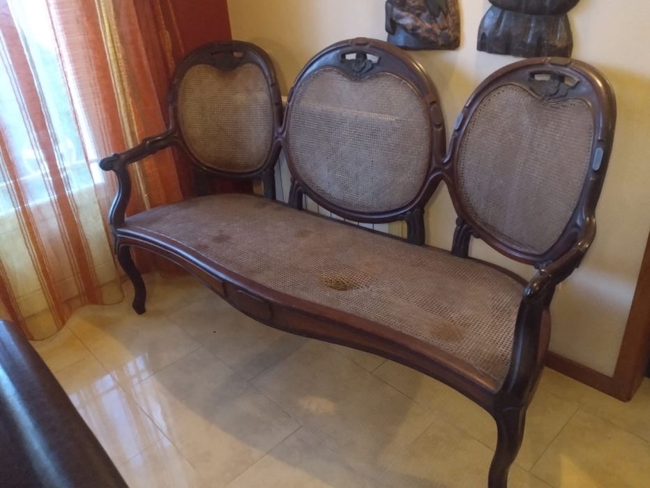 Conjunto de Sala Muito Antigo em Pau-Santo