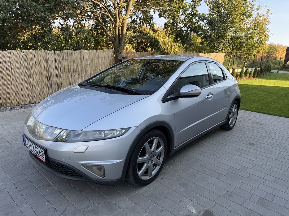 Honda Civic 1.8 benzyna hak