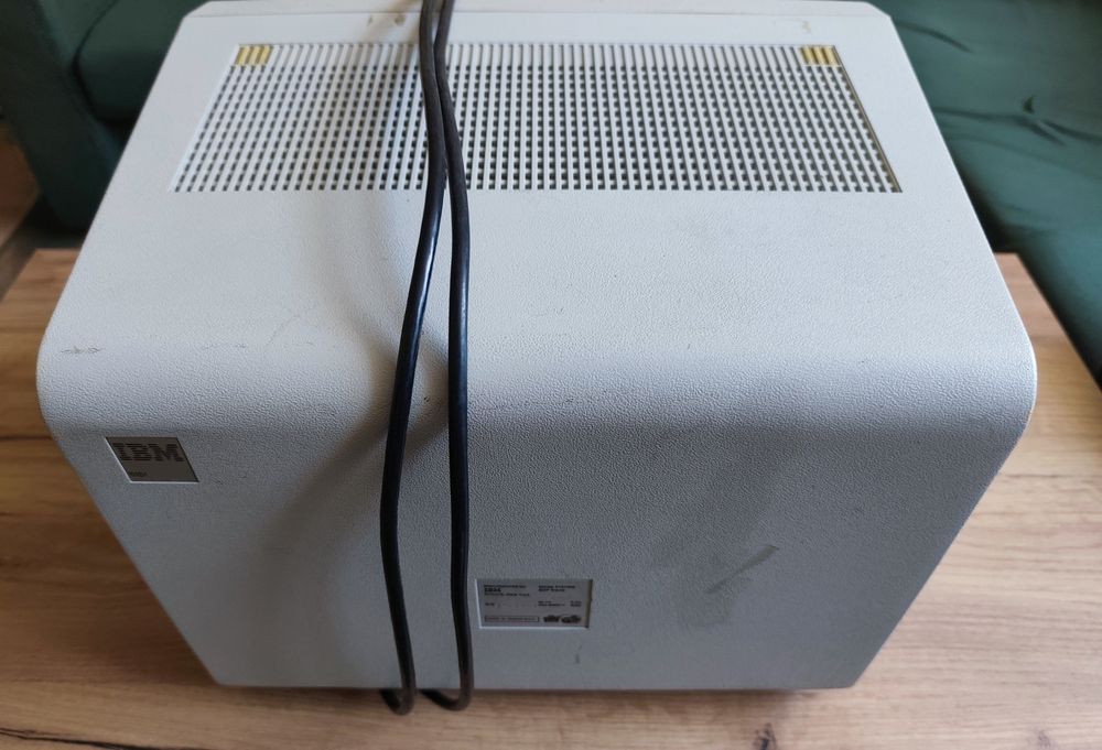 Monitor IBM 5151