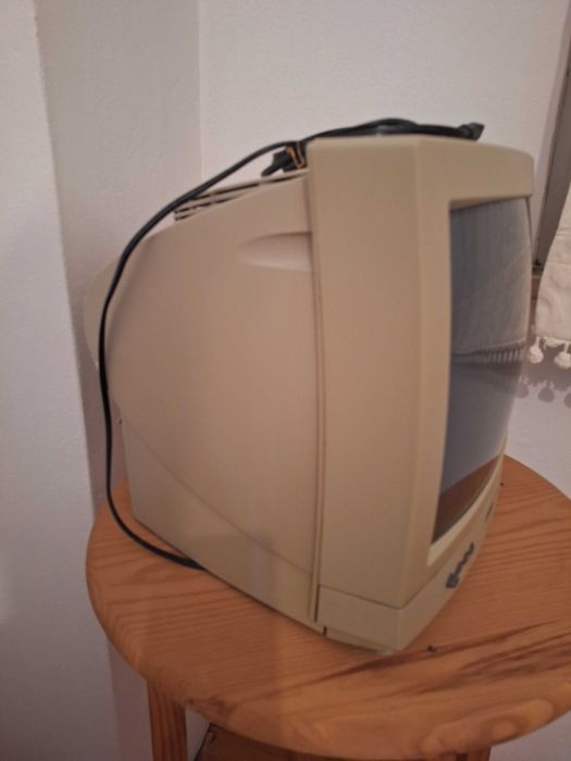 Televisões e Scaner