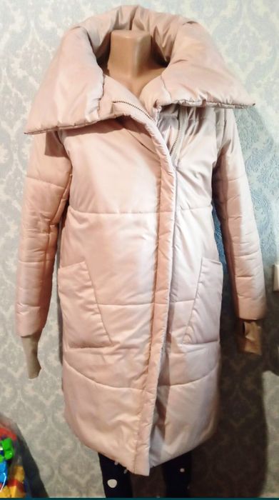 Зимняя куртка , пальто