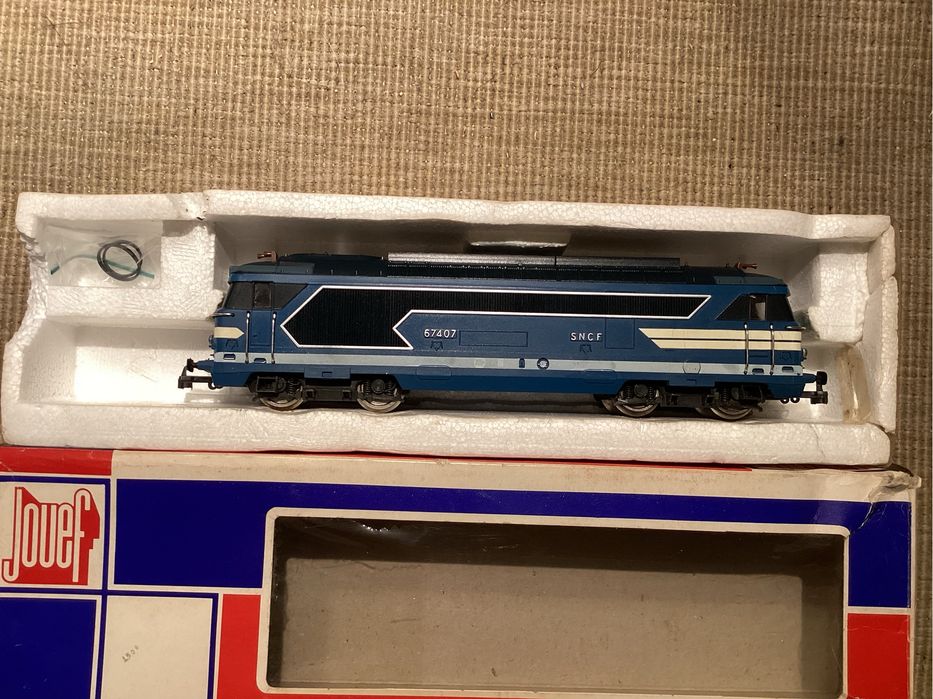 JOUEF 8539 Locomotiva H0 diesel azul BB 67407 SNCF. Excelente.