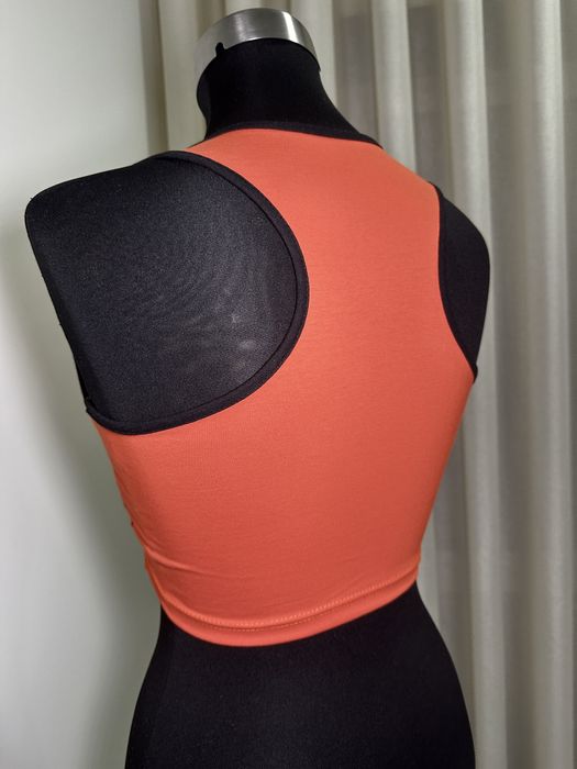 Top curto senhora - novo