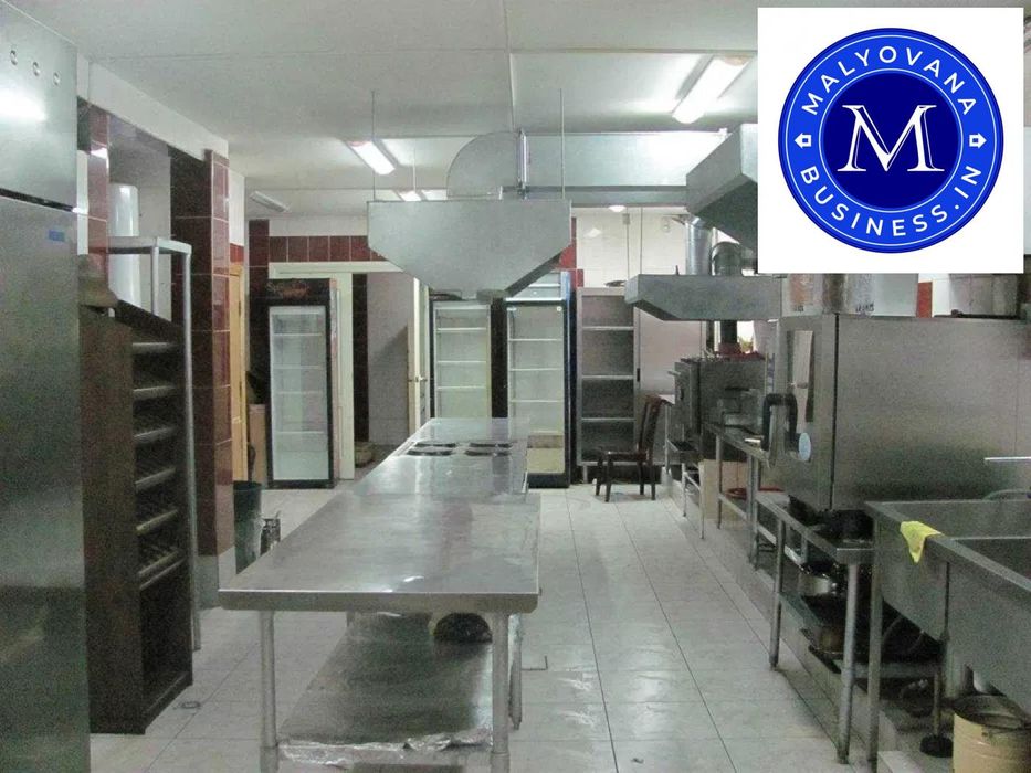 Кафе  фасад  проспект Шевченка  /пров. Матросова