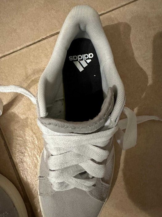 Adidas Grey Suede (Tam. 40) – Estado Impecável (Usados 1x), camurça cinza