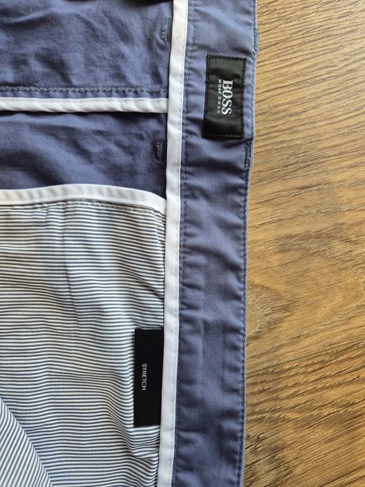 BOSS Hugo Boss spodenki