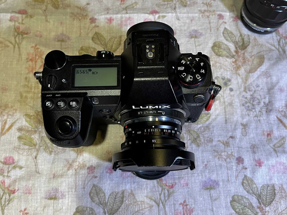 Voigtländer 12mm f5.6 Aspherical Ultra Wide-Heliar II