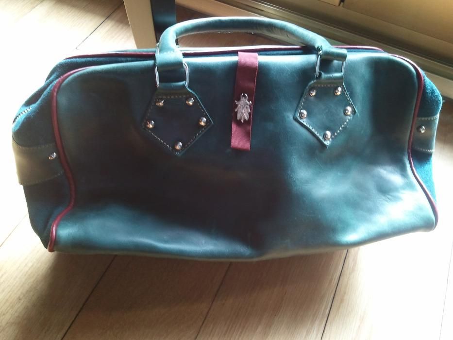 Mala Fly London nova