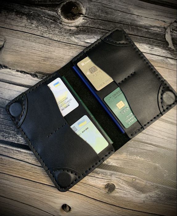 Обкладинка, Обложка на паспорт,портмоне для документів на магніті.