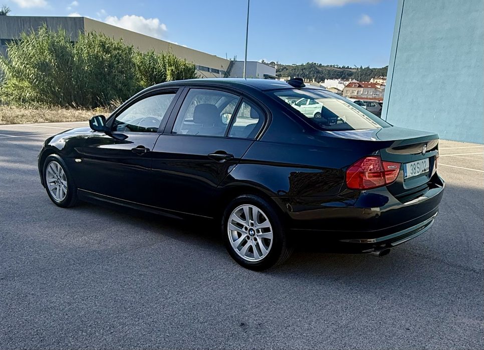 Bmw 320d - EfficientDynamic - 184 cavalos