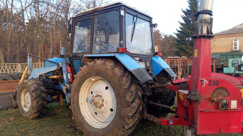 трактор колісний МТЗ 1221