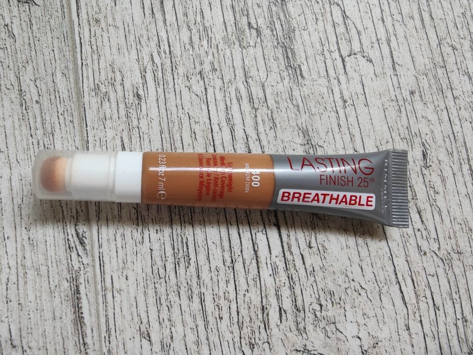 Korektor Lasting Finish 25 HR Breathable