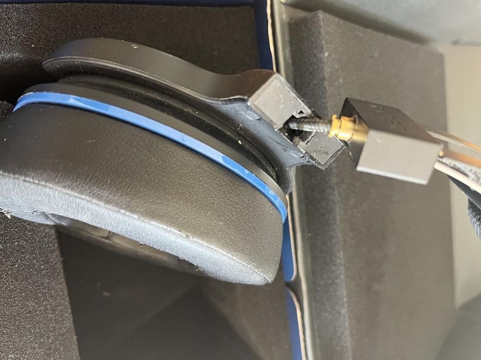 Razer Słuchawki Thresher 7.1 do PlayStation 4,