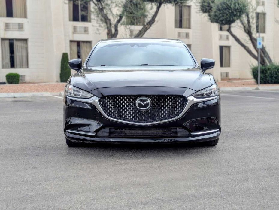 Mazda 6 Signature      2018