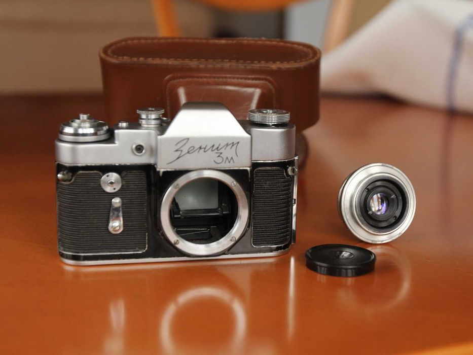 Zenit 3M Comemorativa 50 anos Outubro 1917 (Industar 50)
