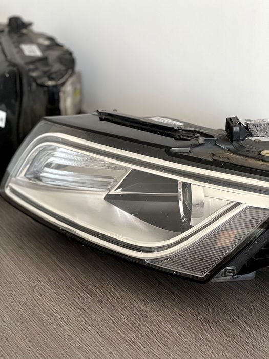 Комплект фар Audi Q5 8R0 941 005  90021773