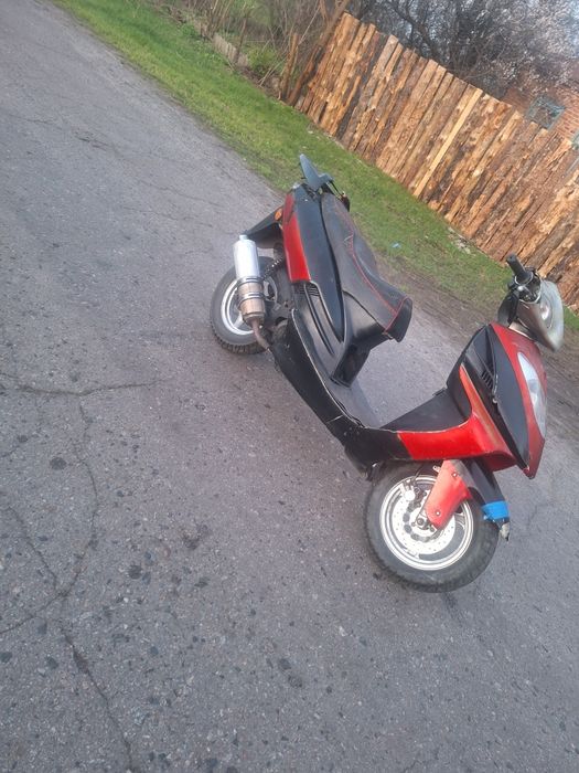 Продам скутер кануния