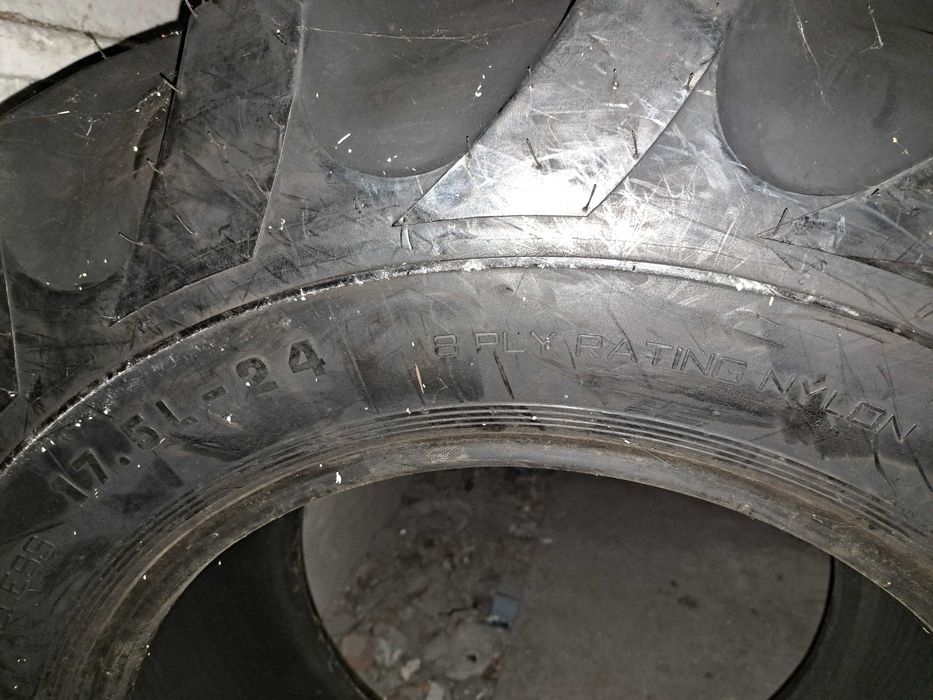 Opony industrialluc r4  17,5 L 24