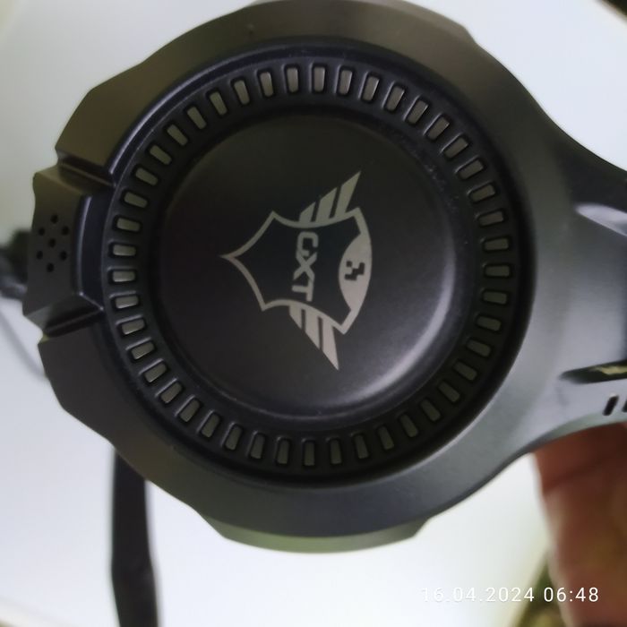 Ігрова гарнітура.