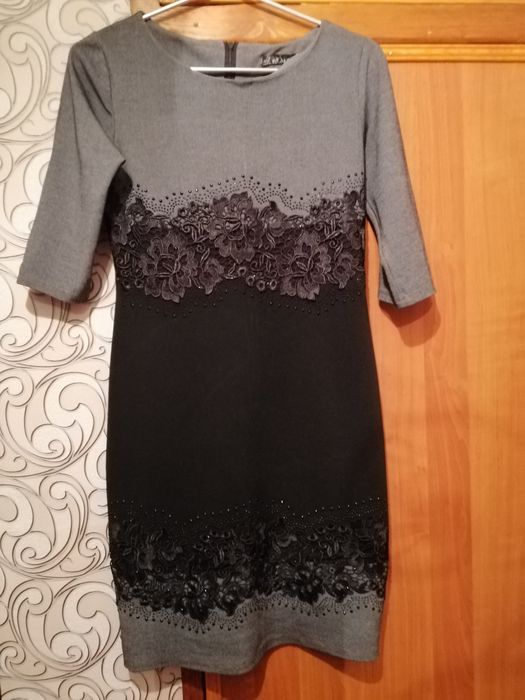 Продам нарядное платье