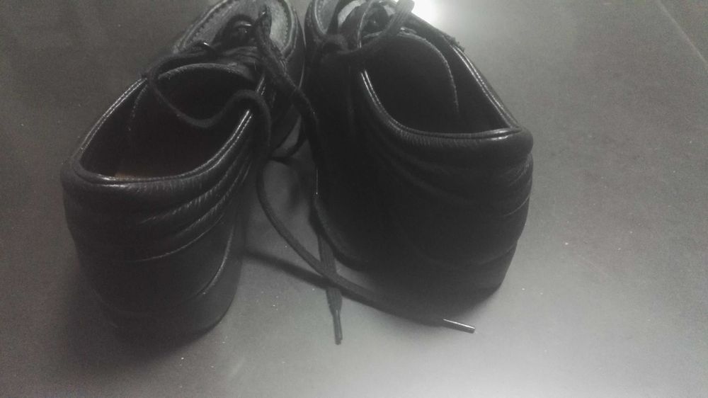 Buty ECCO TIME czarne  EU 39  < G