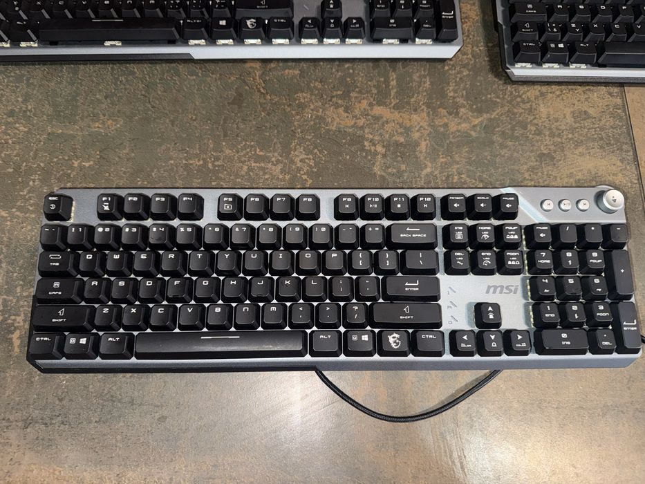 Клавіатура дротова ігрова MSI STRIKE 600, MSI STRIKE FORGE GK310