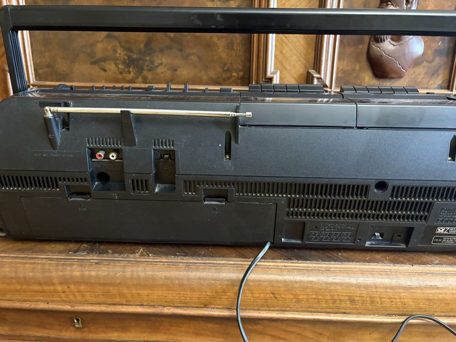 Магнітола Hitachi TRK-3D80 HiFi Super bass