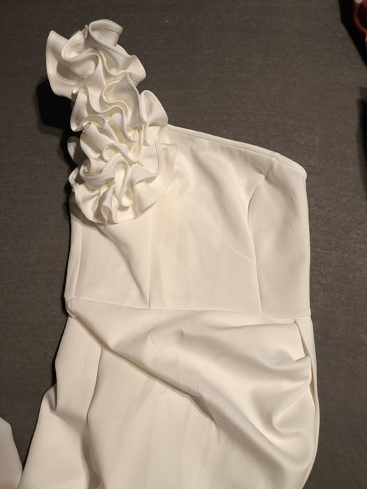 Biała suknia sukienka ślub cywilny długa jednoramienna