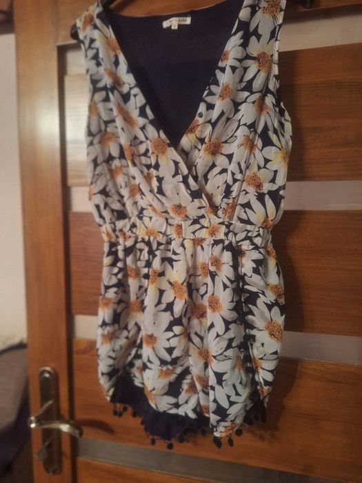 Sukienka Cherry Koko rozm.S stan bardzo dobry.