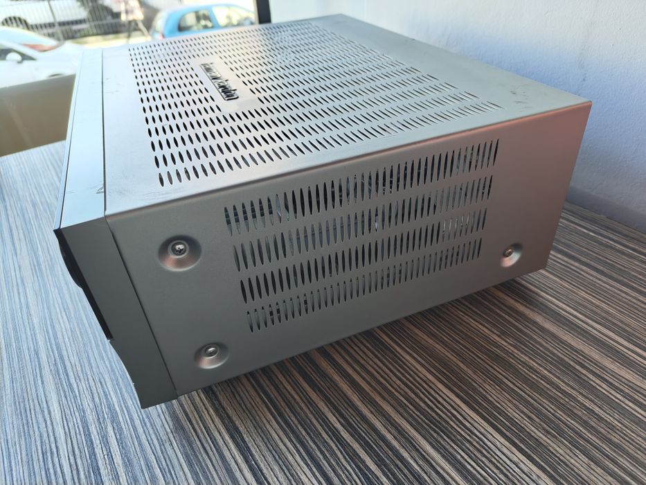 Amplituner Harman Kardon AVR 137