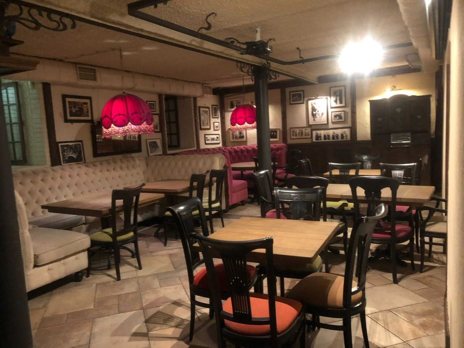 ЦЕНТР! Продаж Приміщення - Ресторан з Обладнанням. Власна Броварня.