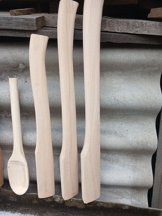 Топорища до сокир