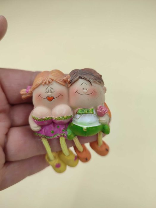 Прикольна статуетка