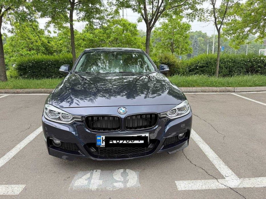 BMW 328i 2015 рік 2.0 л двигун 130 тис км пробіг