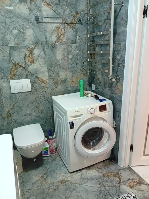 Сучасна квартира подобово