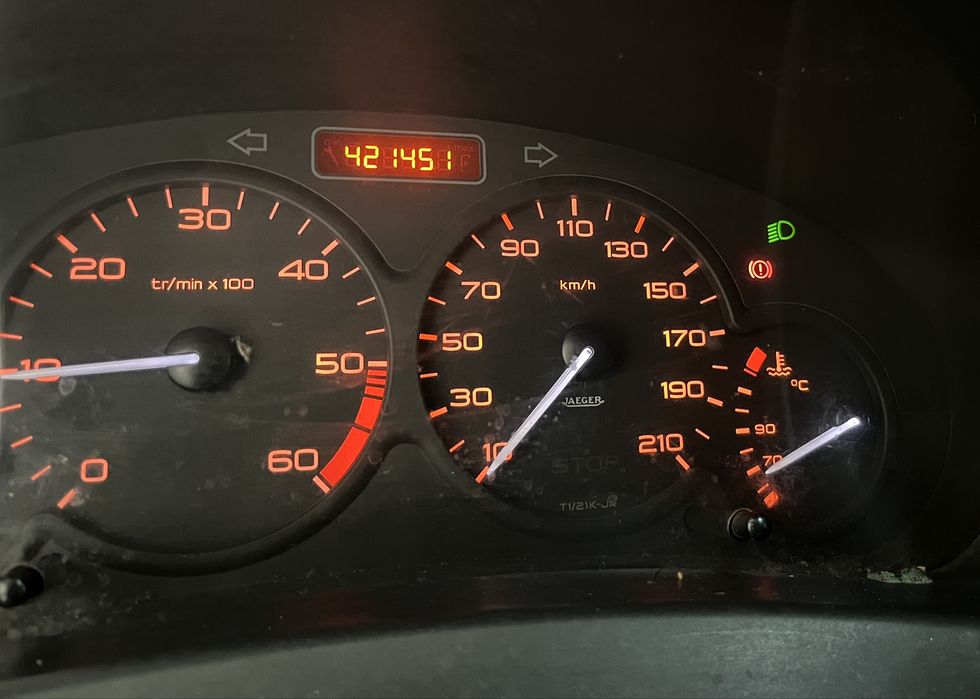 Citroen Berlingo 1.9 muito estimada