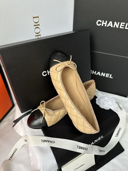 Baleriny Chanel beige leather