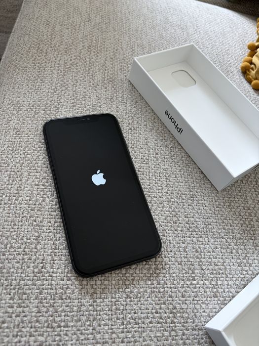 Iphone 11 - 64GB