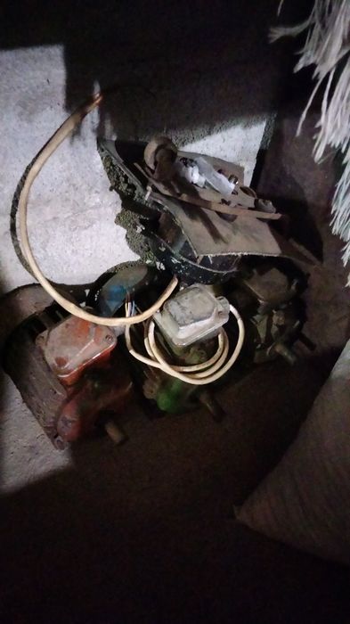 Продаю електромоторы