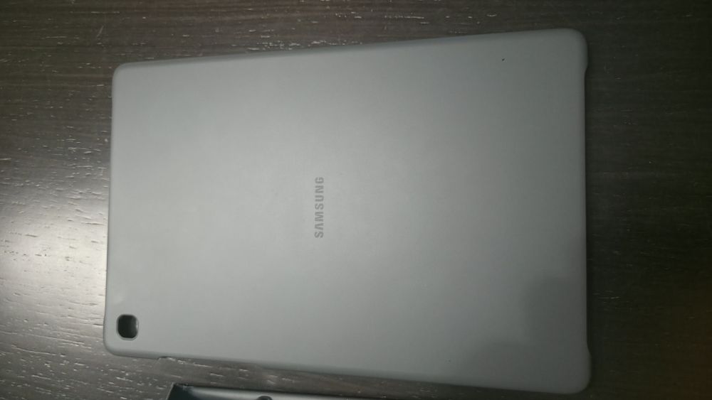 Vendo Samsung tab S5e ecrã partido