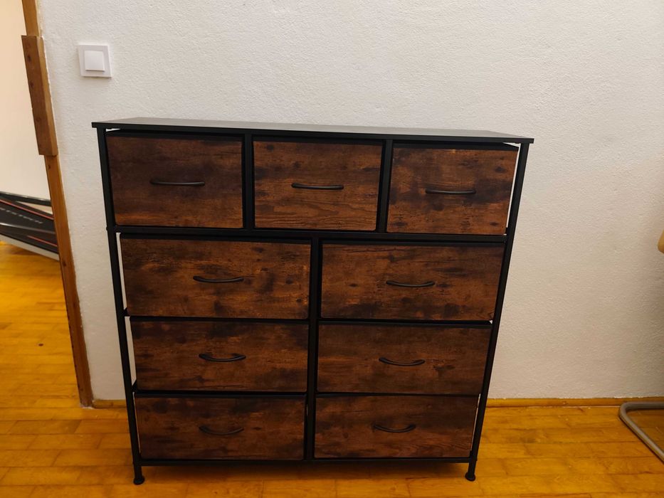 Cómoda roupa como nova