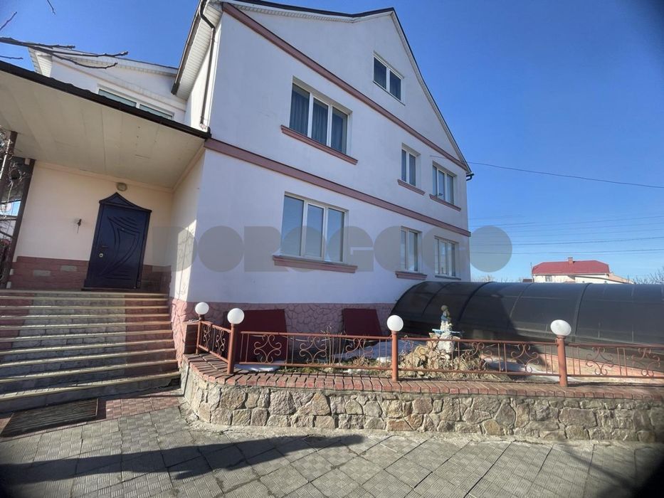Продаж 2 пов котеджа з басейном  та гаражем!! м.Васильків