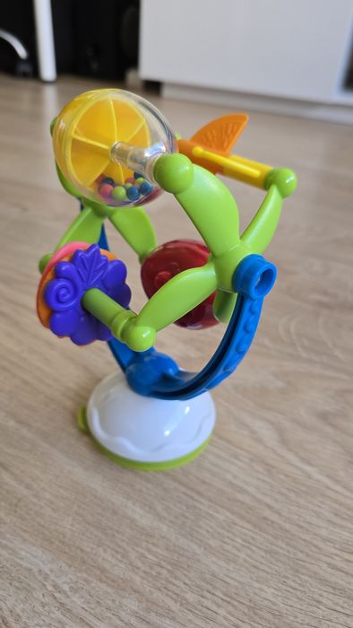 Brinquedo musical Chicco fruta rotativa