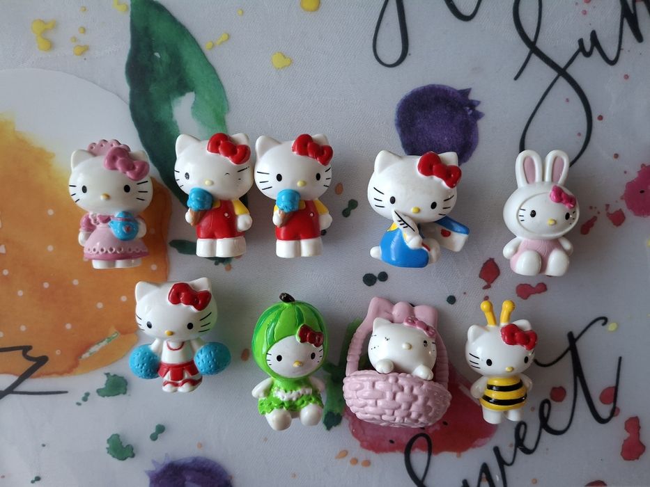 Rodzinka Hello Kitty figurki