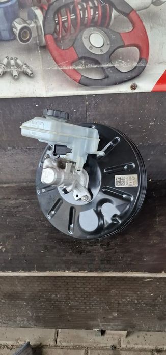 vw seat skoda serwo+pompa hamulcowa 5q1614105ck