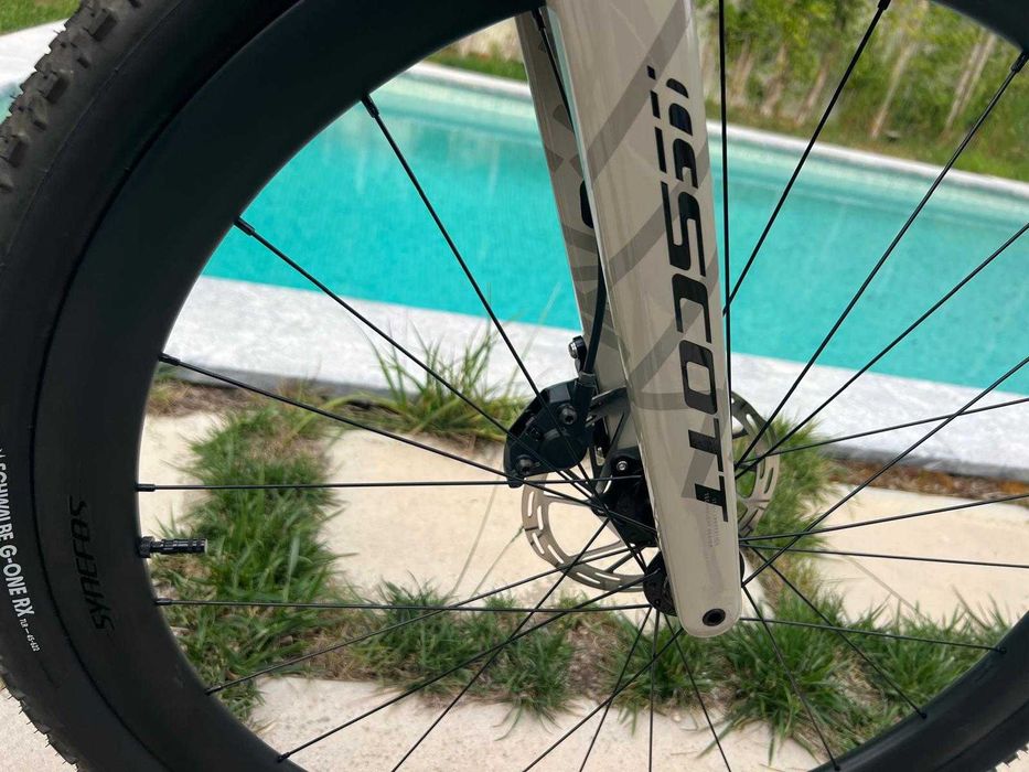 Bicicleta de gravel Scott