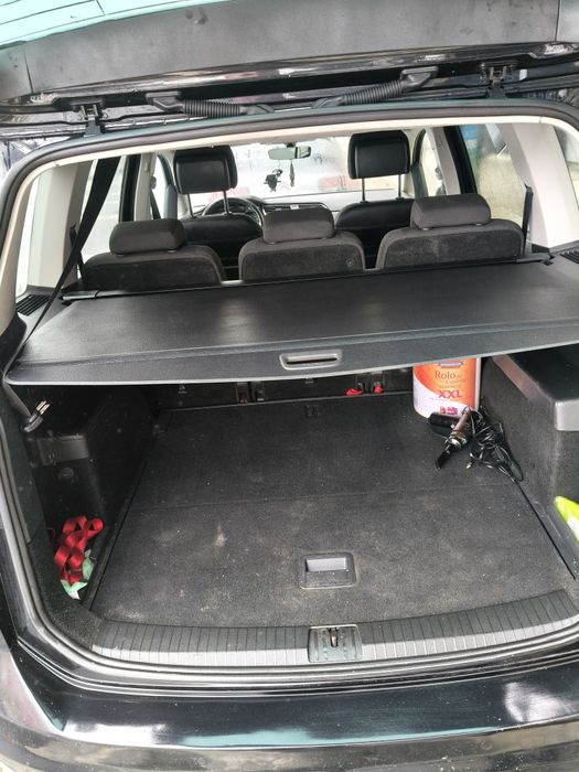 Volkswagen Touran 1.6 como novo