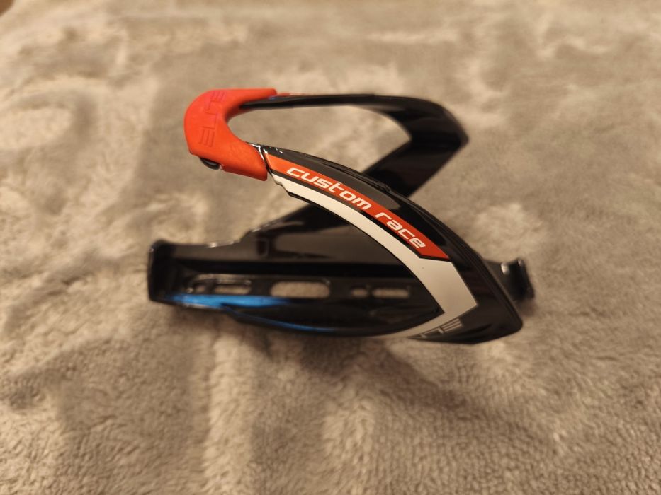 Koszyk bidonu Elite Custom Race