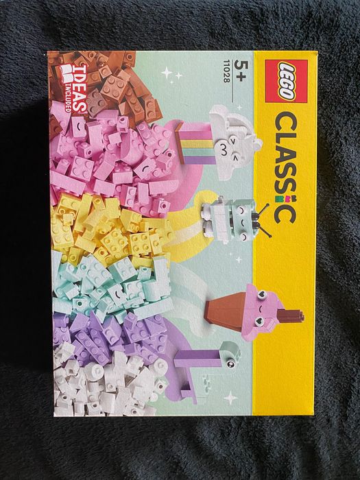 Lego Classic 11028
